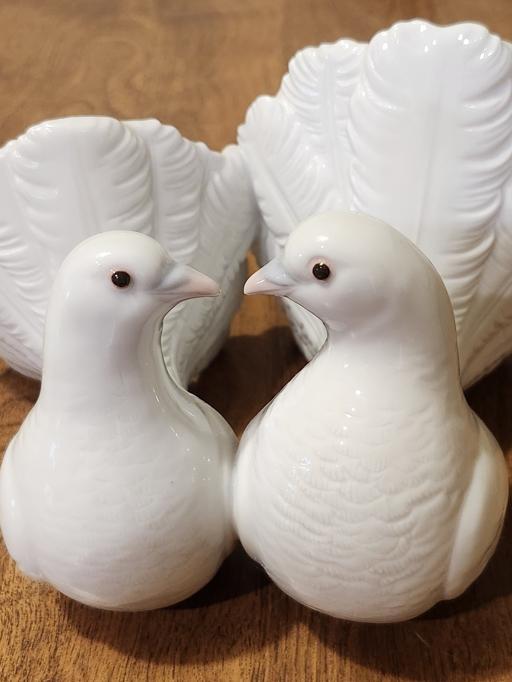 Lladro White Porcelain Dove Pair with Feather Backing